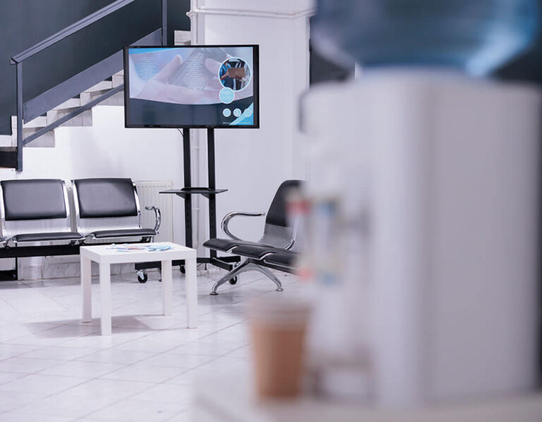 Vrste alarmnih senzora: Pokret, Lom stakla i Zaštita od poplave